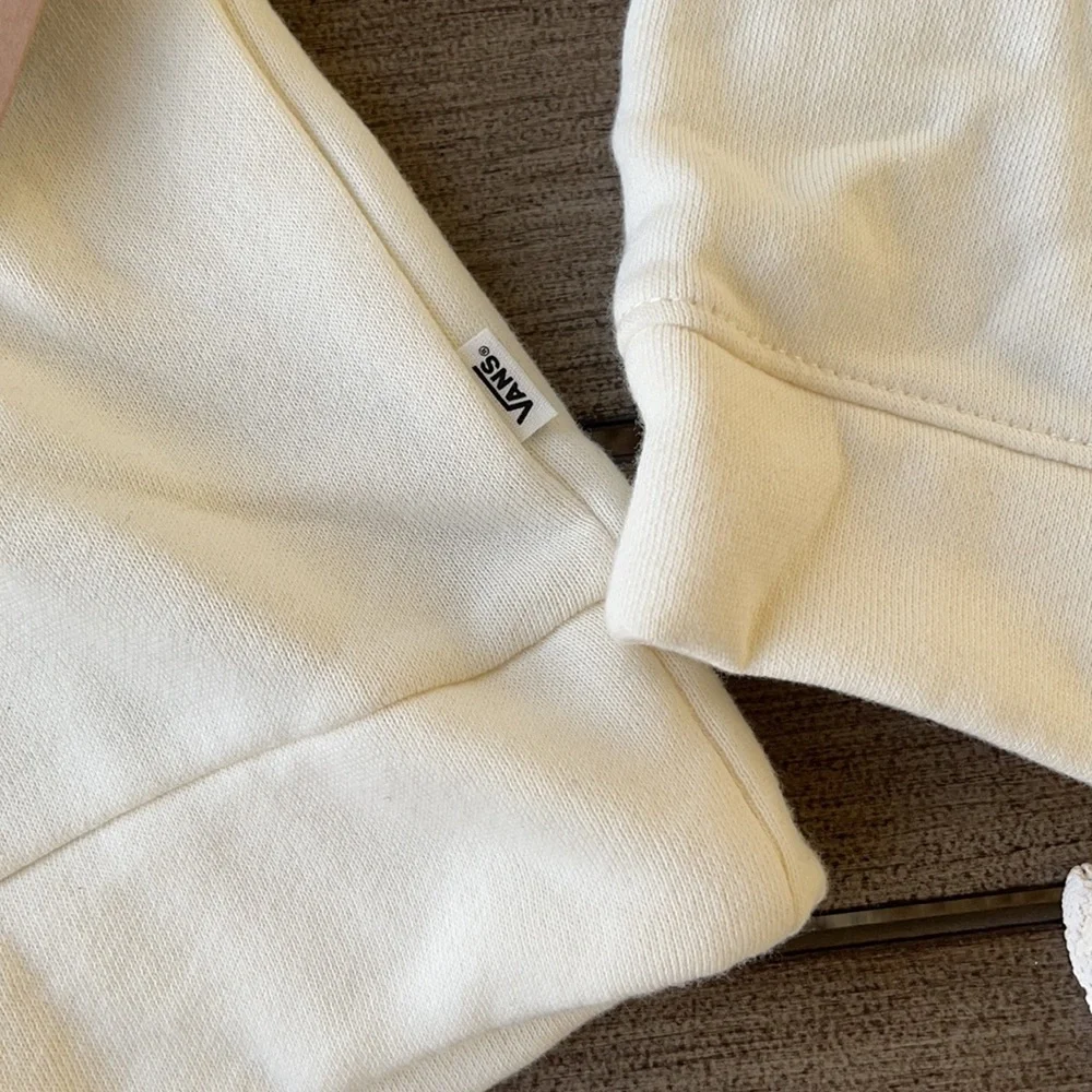 🌴🔆VANS- OFF THE WALL SPORTY FIT SWEATSHIRT🔆🌴 - Picture 4 of 6